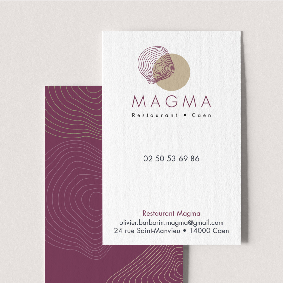 Réalisation d'un logotype, menu de restaurant et identité visuelle