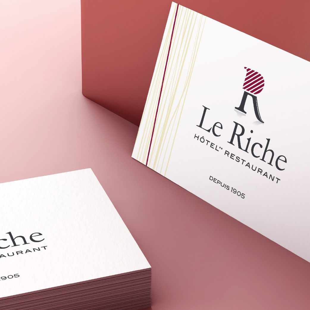 Création de logo et déclinaison sur carte de visite pour un Hôtel-Restaurant